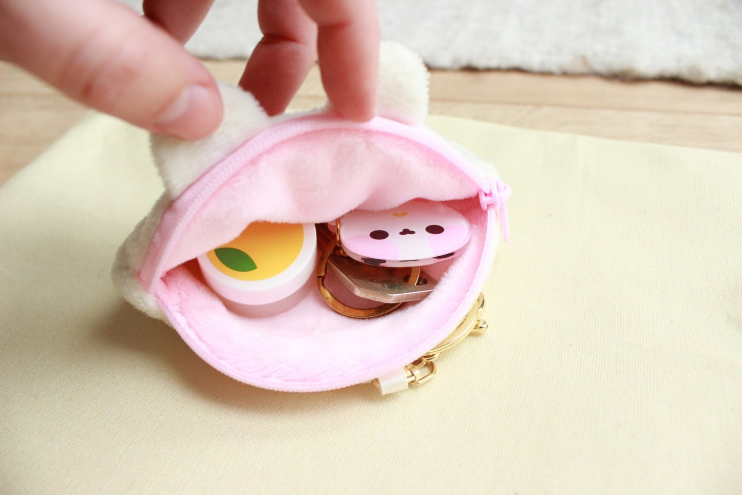Bunny Plush Purse - vivianevalenta