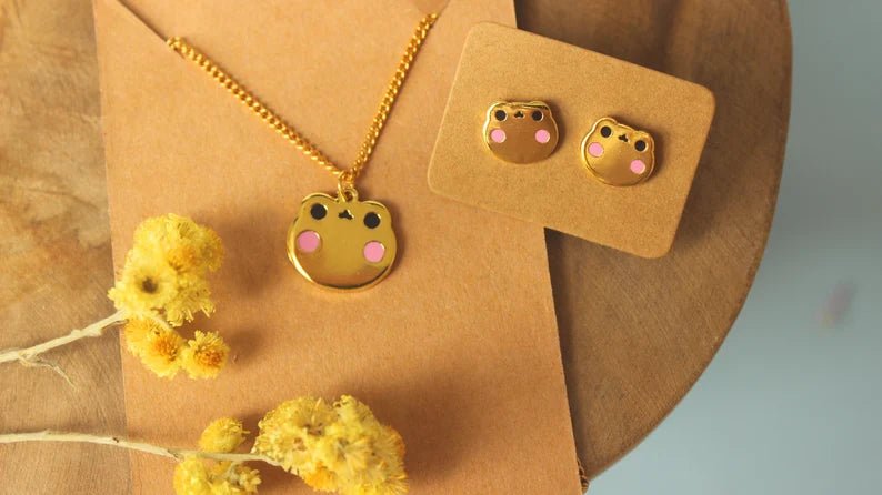 Kawaii Frog Jewellery | Frog Earring | Frog Necklace | Gold Frog Pendant - vivianevalenta