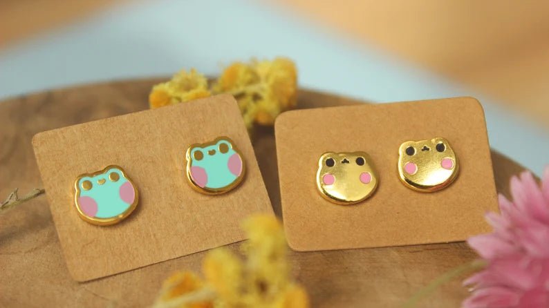 Kawaii Frog Jewellery | Frog Earring | Frog Necklace | Gold Frog Pendant - vivianevalenta