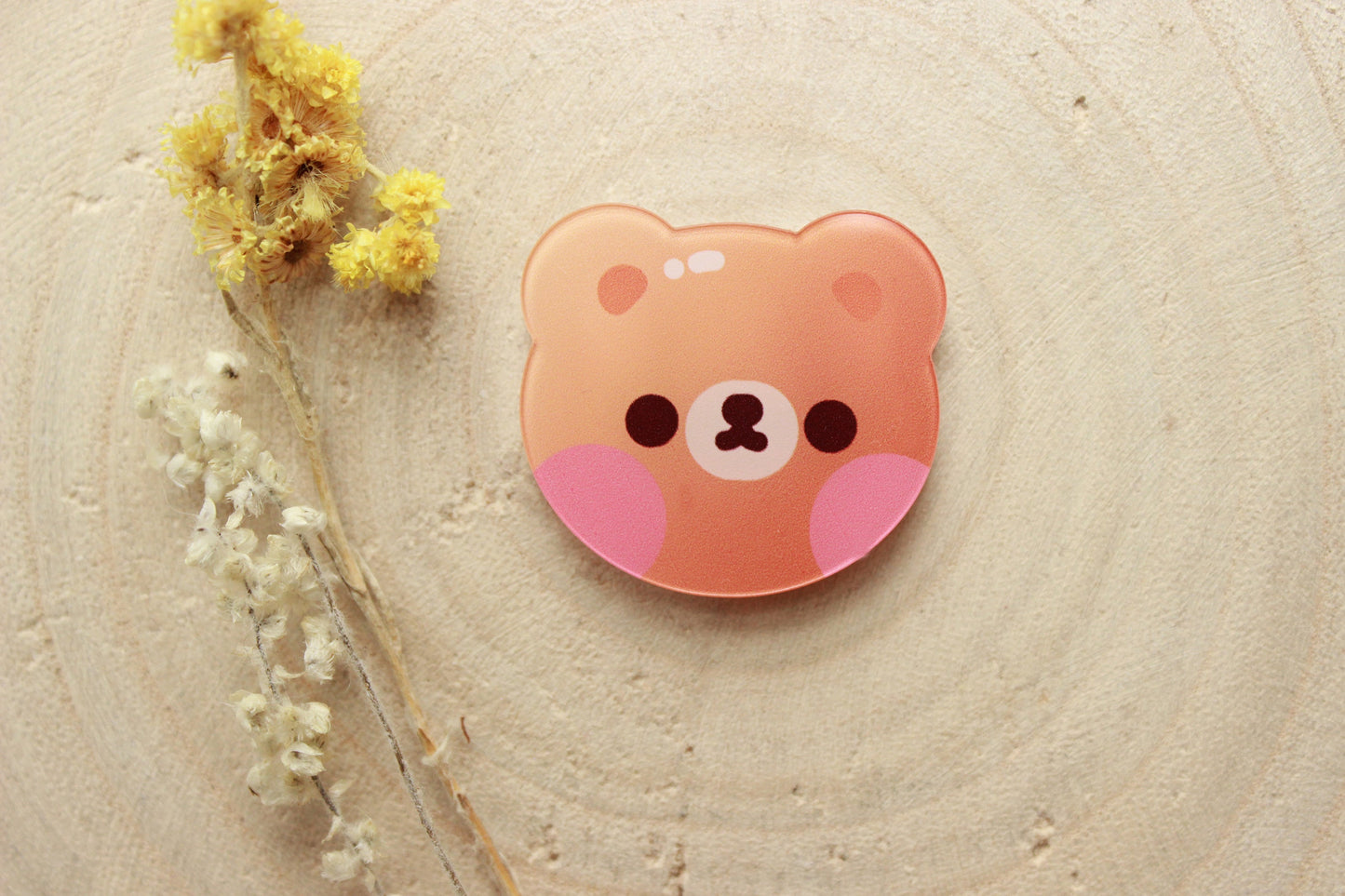 Kawaii Kuma Bear Magnet - vivianevalenta