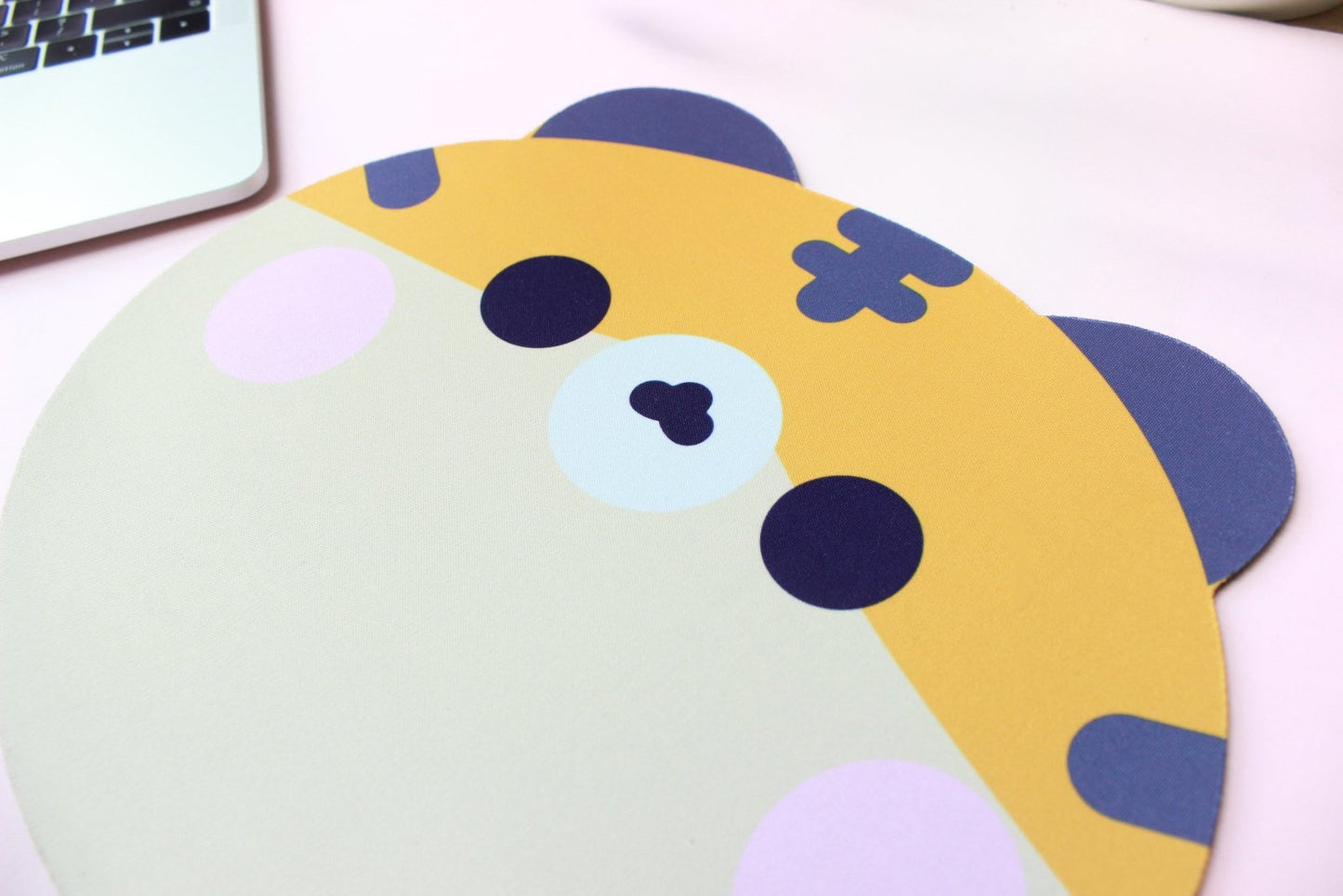 Tiger Mouse Pad - vivianevalenta
